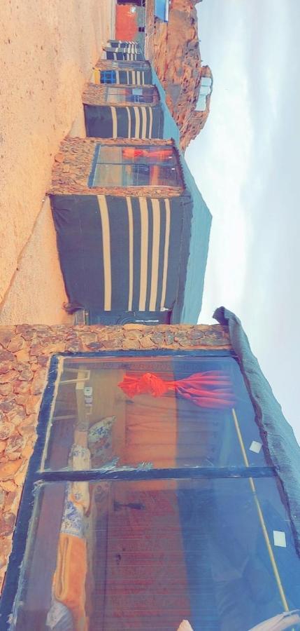 Hotel Mozoon Camp à Wadi Rum Extérieur photo